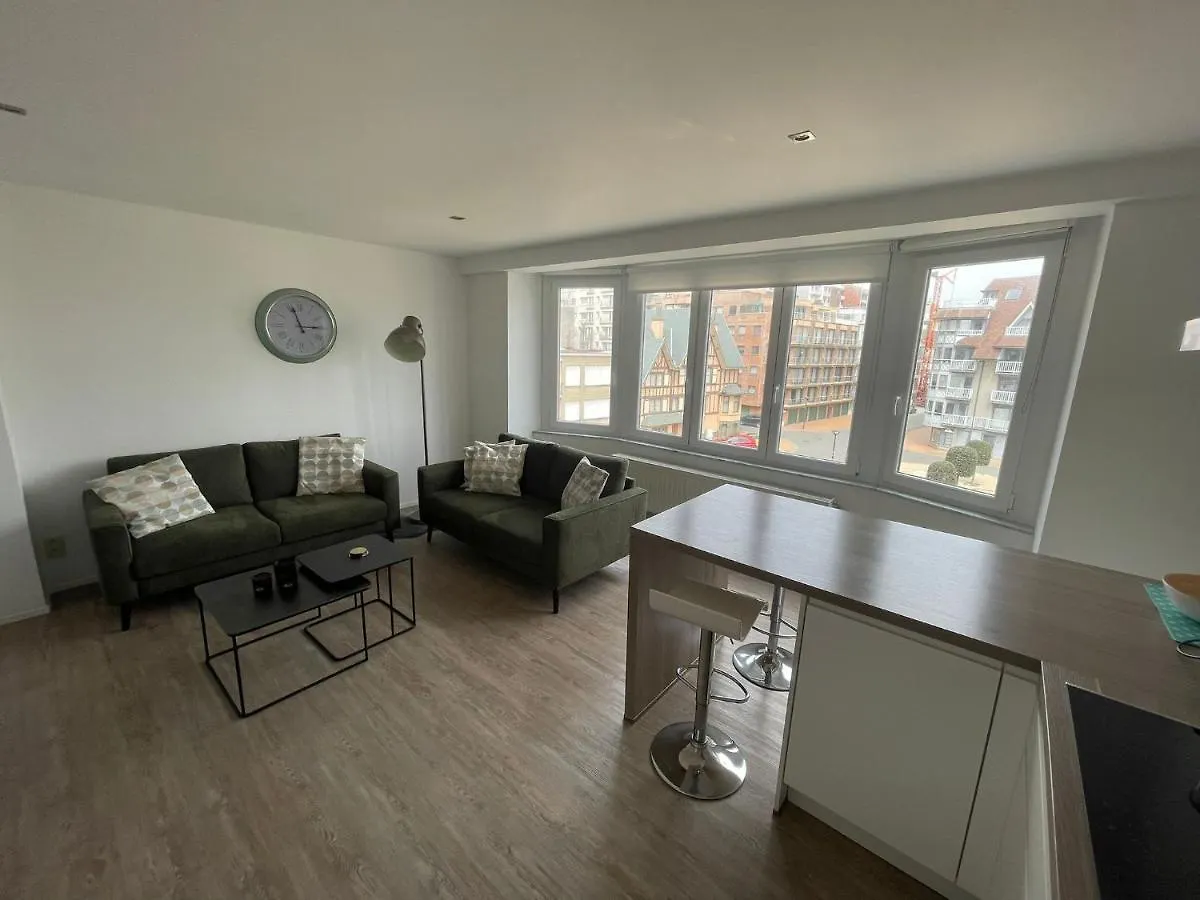 Caroline Cherie Apartment Westende