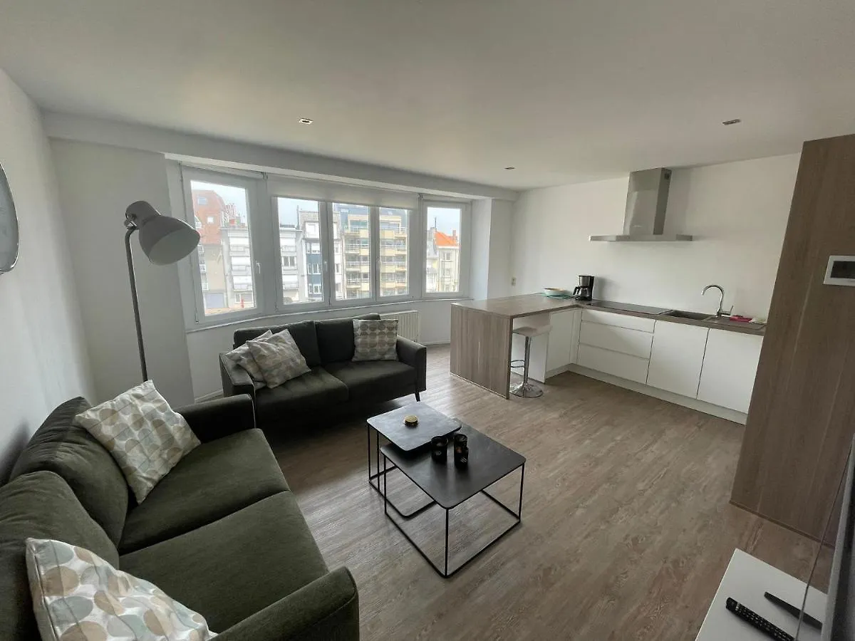 Caroline Cherie Apartment Westende