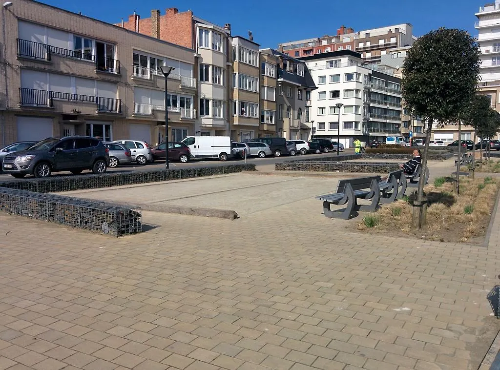Caroline Cherie Apartment Westende