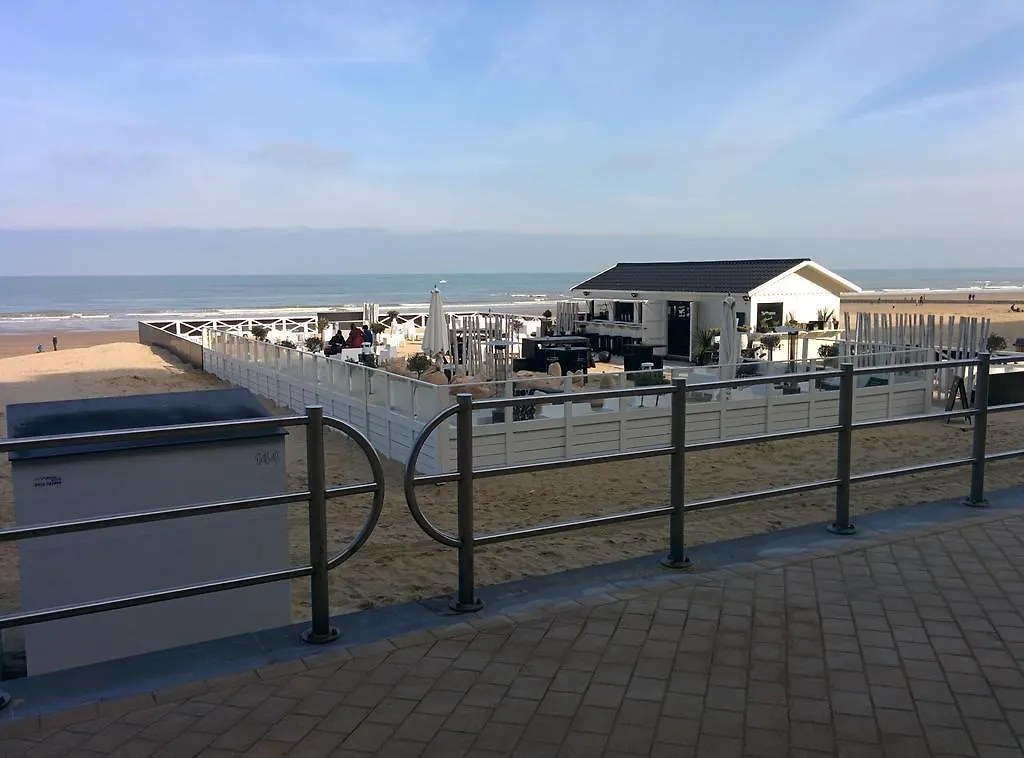 Caroline Cherie Apartment Westende Belgium